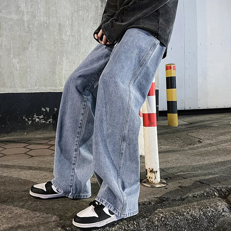 Men’s Loose Jeans