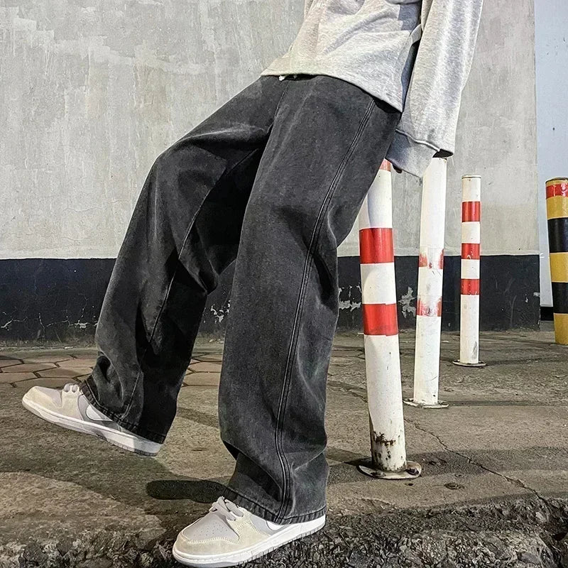 Men’s Loose Jeans