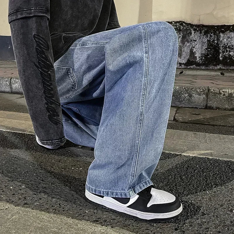 Men’s Loose Jeans