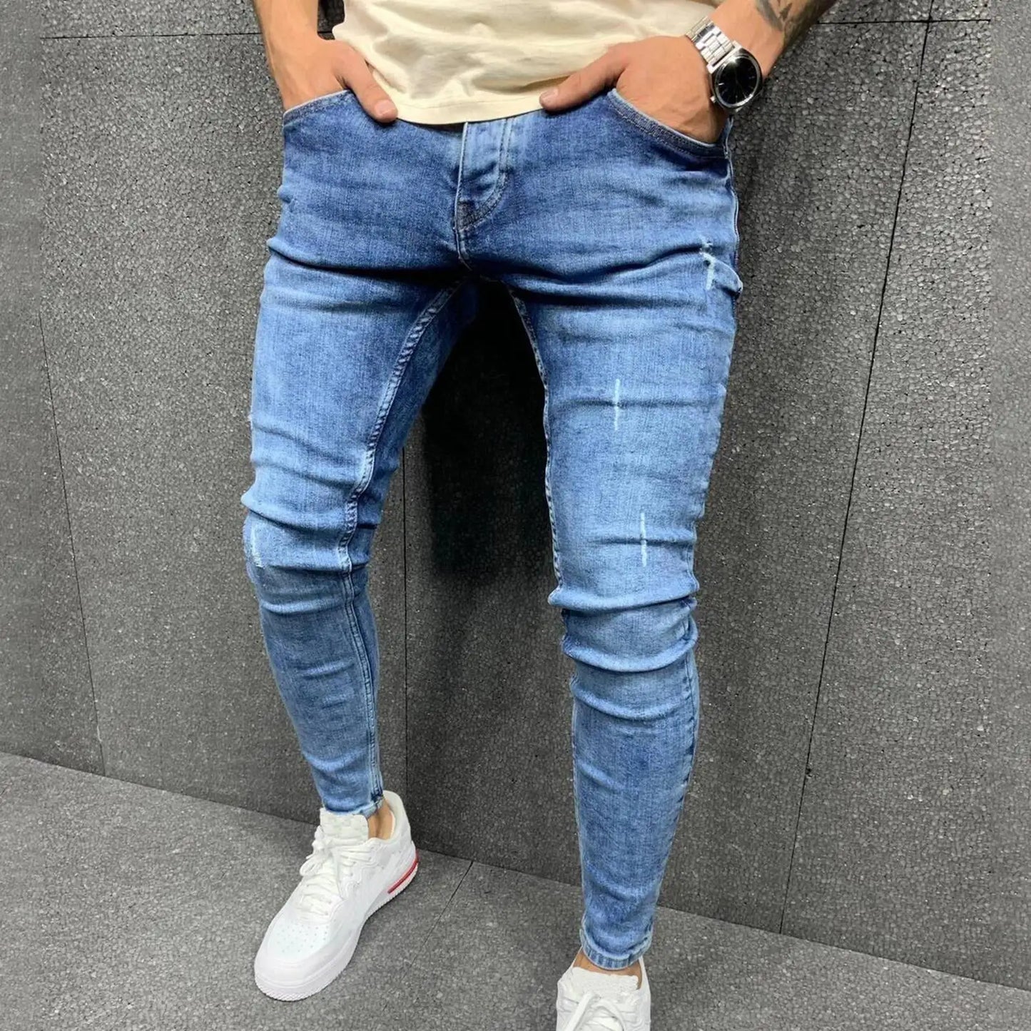 Men’s Slim Fit Ripped Denim Jeans